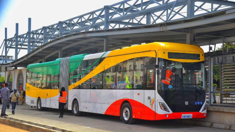 Le réseau BRT officiellement mis en service : Un début de solution pour faciliter la mobilité à Dakar ?