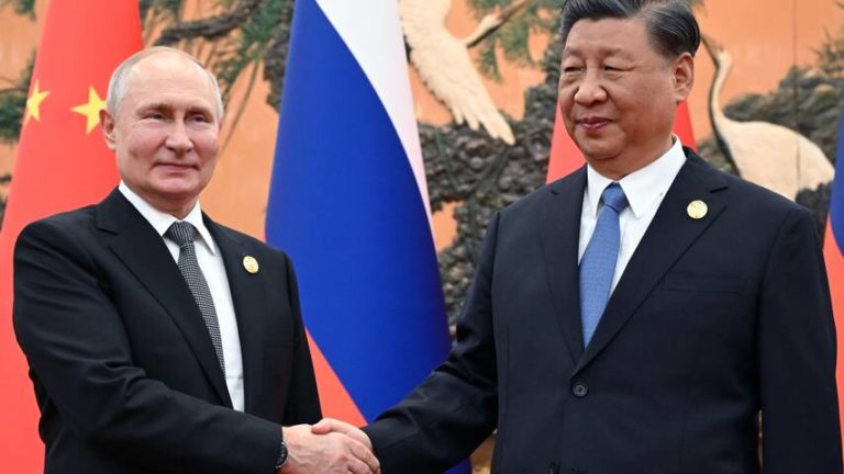 Guerre en Ukraine : Xi et Poutine plaident pour une « solution politique », en pleine offensive russe