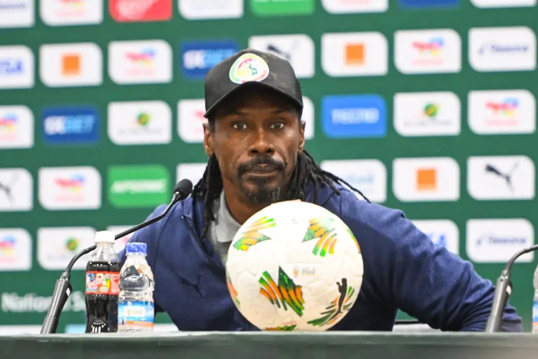 La grosse colère d’Aliou Cissé sur le regroupement des « Lions »