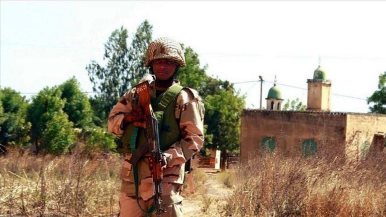 Nigeria: des hommes armés tuent une quarantaine de personnes