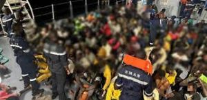 Migration irrégulière : La marine nationale intercepte une pirogue contenant 150 migrants