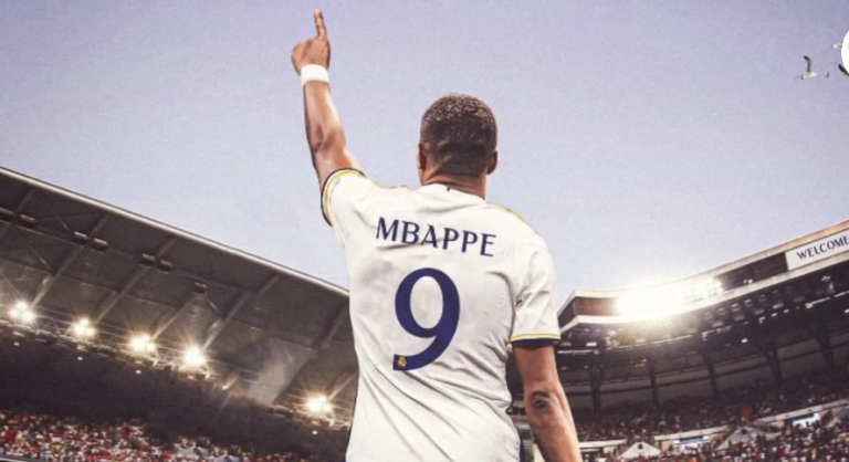 OFFICIEL : Le Real Madrid annonce la signature de Kylian Mbappé, la saga est terminée !