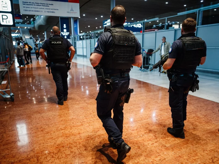 Aéroport Roissy Charles-de-Gaulle: Une femme en provenance du Sénégal interpellée avec 8 kilos de cocaïne