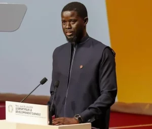 Sommet sur le « Sport pour le Développement Durable » : (vidéo) Le Président Diomaye Faye s’insurge contre le racisme dans le Sport
