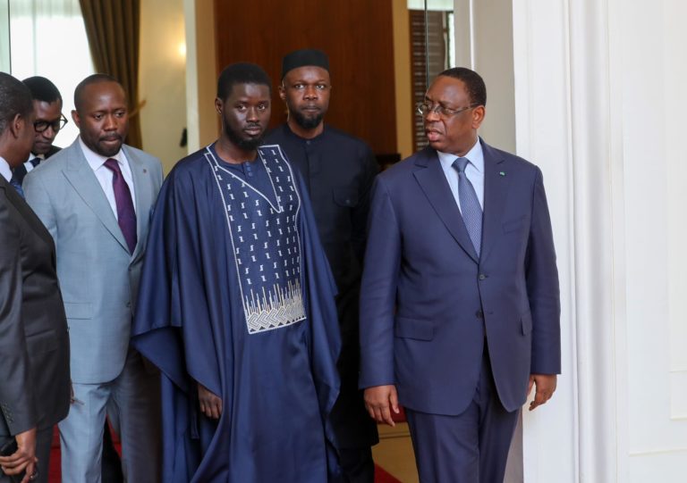 Empêcher Diomaye de dissoudre l’Assemblée : Le Projet de Bby fait son chemin