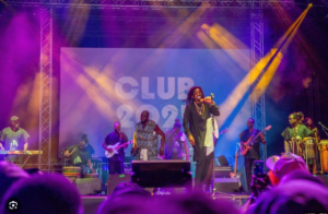 [Photos] JO Paris 2024 : Waly Seck sur Seine-Saint-Denis devant un public de plus de 5000 personnes