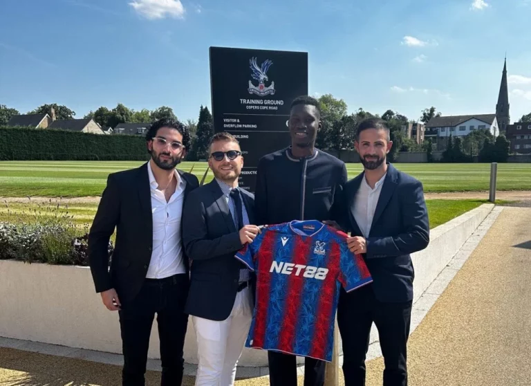 Crystal Palace – Ismaila Sarr : « Je vais travailler dur sur le terrain et en dehors pour l’équipe »