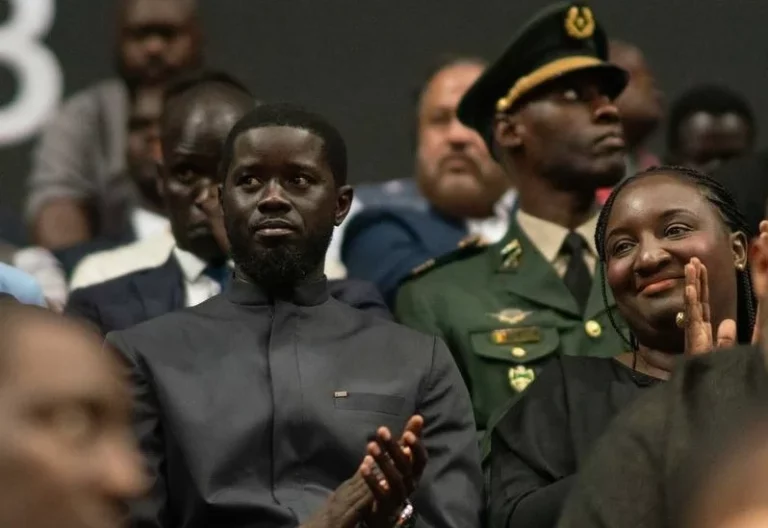 FIBA WWC 2026 : Le Président Bassirou Diomaye Faye salue “le courage et la détermination exemplaires des Lionnes” sur le terrain