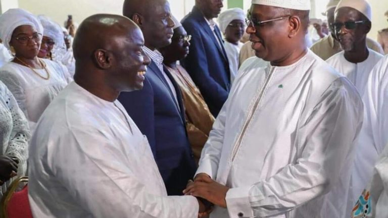 Macky Sall et Idrissa Seck s’allient au Sein de la Coalition Takku