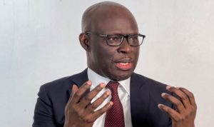 Polémique sur le port du voile : le DG de l’AIBD, Cheikh Bamba Dièye, prend position