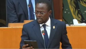 Dissolution de l'Assemblée : "Ces deux hommes à la tête de notre pays s’amusent de nos institutions" (Abdou Mbow)