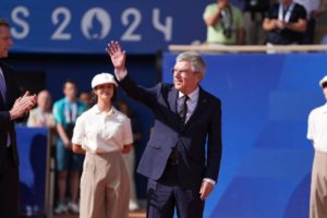 La succession de Thomas Bach, président du CIO, en question