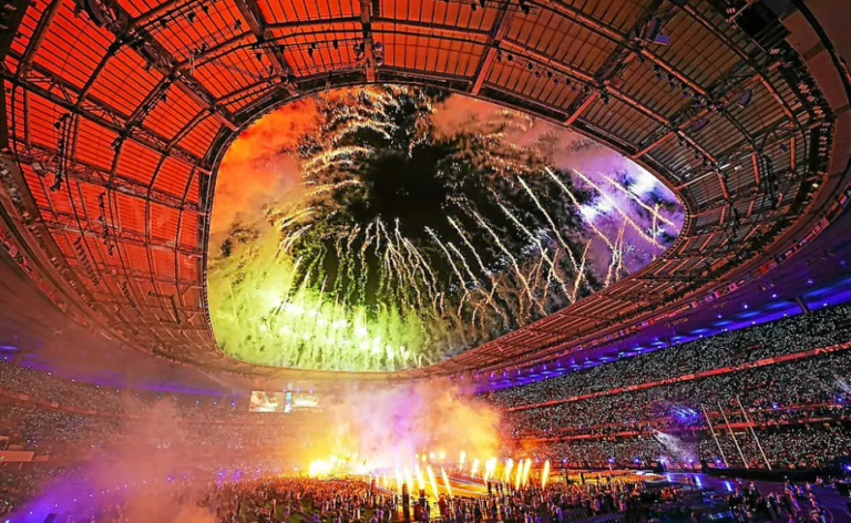 « La France avait rendez-vous avec l'Histoire, et elle a répondu présent » : les Jeux Paralympiques se sont achevés en apothéose