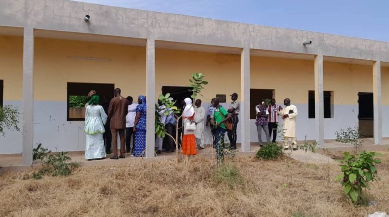Cambriolage insolite au lycée Mame Cheikh Mbaye