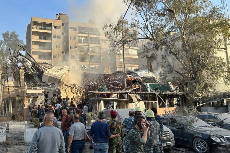 Décès d'un conseiller des Gardiens iraniens, blessé lors d'une frappe en Syrie