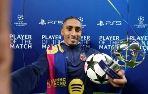 Ligue des champions : La réaction musclée de Raphinha après son triplé face au Bayern