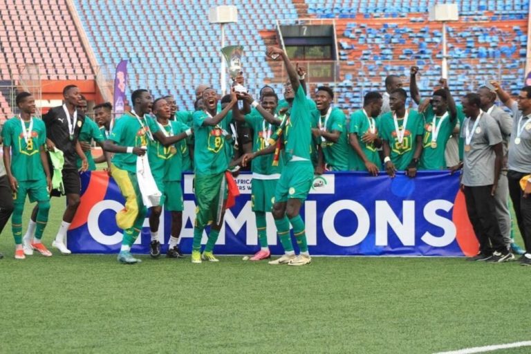 UFOA – U20 : Serigne Saliou Dia, coach du Sénégal : « Une victoire à la mémoire de parents de joueurs disparus »