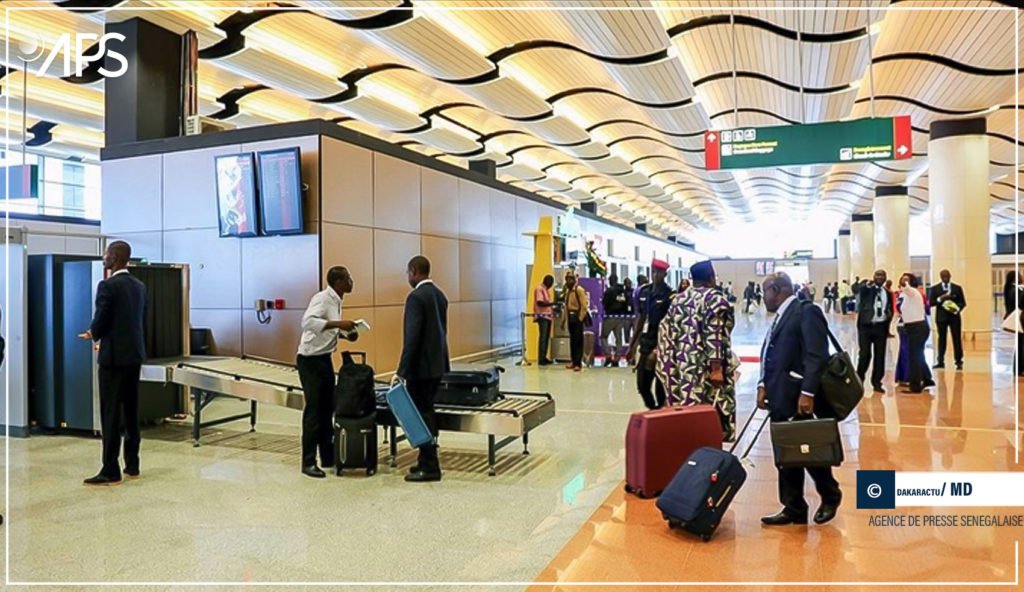 Reddition des comptes : Un autre dignitaire de l’ancien régime bloqué à l’AIBD