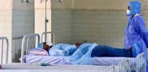 Santé : la mère d’un chef d’État hospitalisée dans une clinique à Dakar