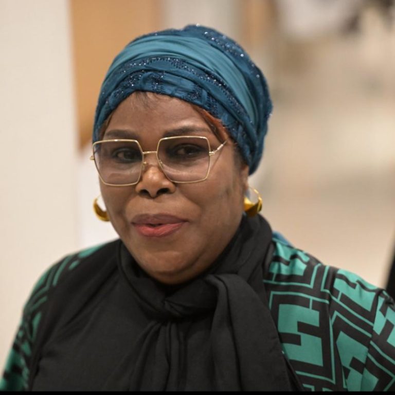 Mère de la fratrie et cheffe de clan, Yeo Moriba, témoin clé dans l'affaire Pogba