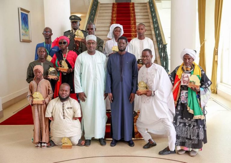 Bassirou Diomaye Faye : Onze Sénégalais célébrés pour leur civisme