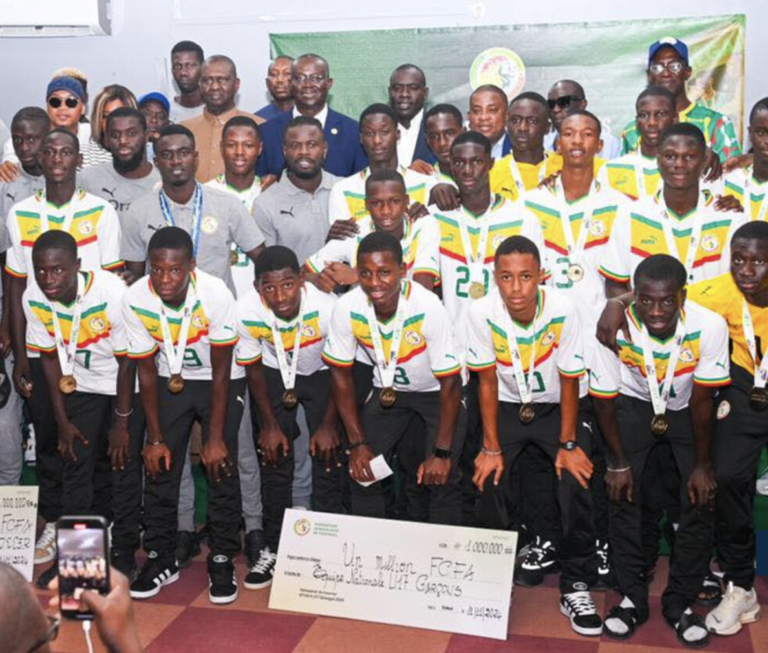 Des Primes de Performance de 130 Millions de Fcfa aux ions de la Plage et aux U17