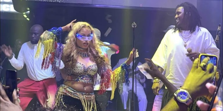 (Vidéo) – Ndeye Ndiaye exc!te les hommes avec la danse « Koba Yi ».