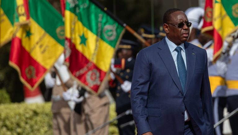 Retour prématuré sur la scène politique : Le pari risqué de Macky Sall