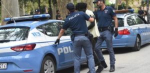 Italie : un Sénégalais qui tentait de tuer un policier arrêté