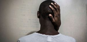 Touba : le tailleur couchait avec des garçons mineurs, filmait les ébats, livrait ensuite ses victimes à des femmes adultes et réclamait…