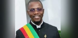 Primature : un conseiller démissionne
