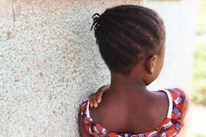 Mbour, une fillette de 11 ans « violée » par son père adoptif