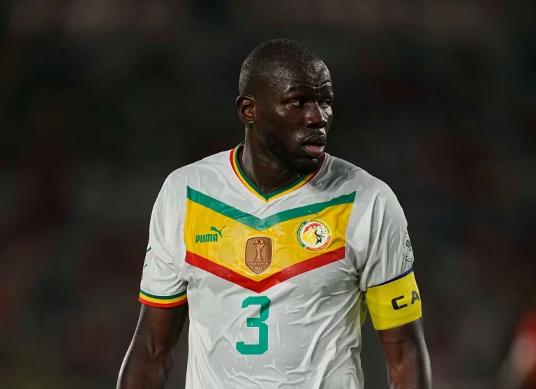 CAF Awards 2024 : Kalidou Koulibaly se fait une place dans le onze-type africain de l’année