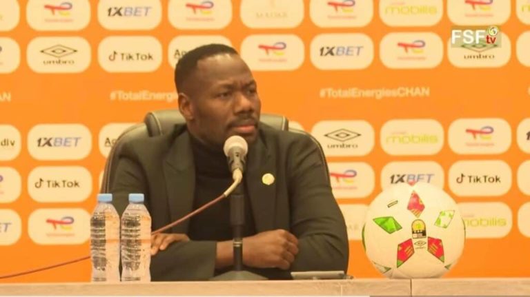Équipe Nationale : Un engagement à court terme avec pour objectif la Coupe du Monde… Les details du contrat de Pape Thiaw