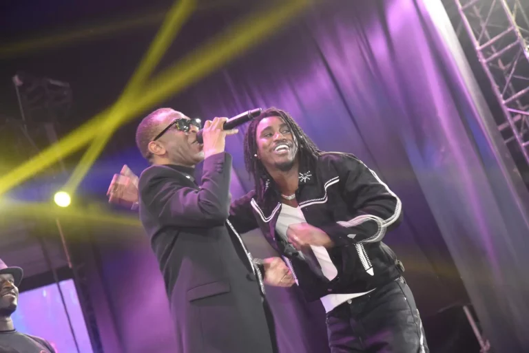 Youssou Ndour et Wally Seck : un face-à-face historique sur la scène