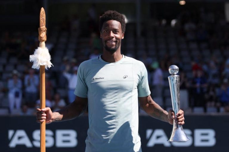 13e titre pour Gaël Monfils qui devient le joueur le plus âgé à gagner un tournoi depuis la création de l'ATP Tour en 1990
