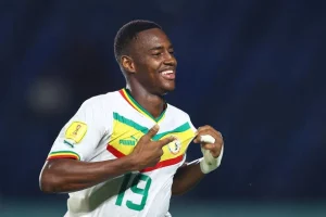 Foot : Idrissa Gueye, un «Olivier Giroud» à polir au FC Metz