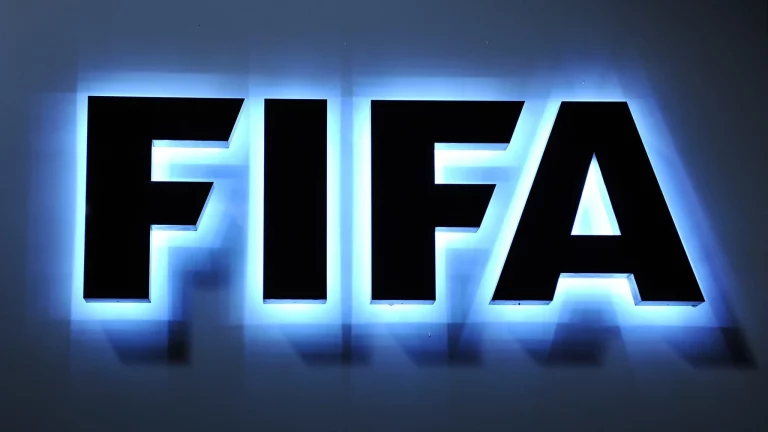 La FIFA annonce un gros changement sur les règles du jeu, c’est terrible !