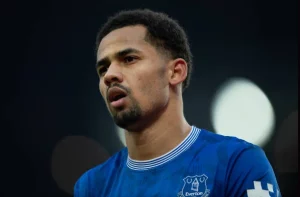 Everton : Blessure au ligament confirmée pour Iliman Ndiaye, absent pour un long moment