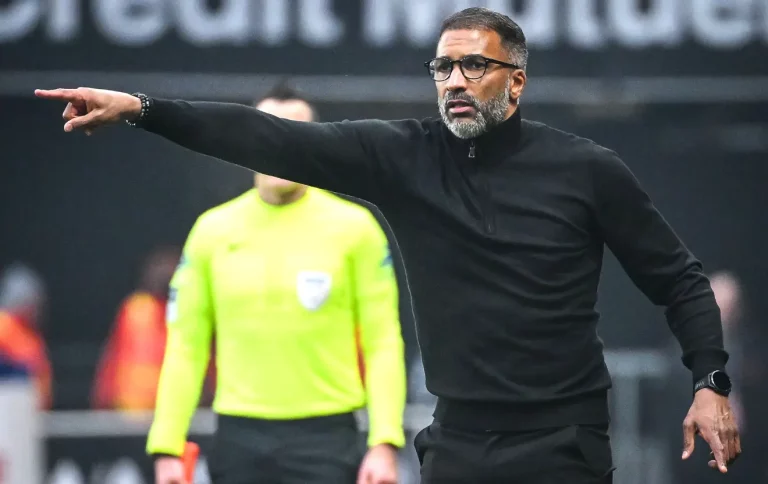 Habib Beye, un nouveau souffle africain sur le banc du Stade Rennais