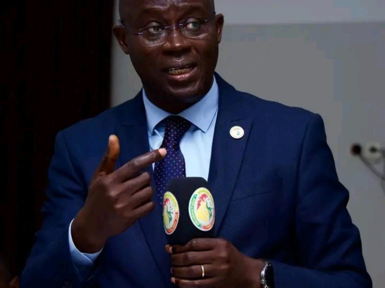 Augustin Senghor démissionne de son poste de 1er vice-président de la CAF