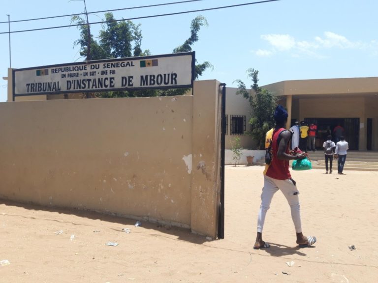Violences familiales à Mbour : un ivrogne condamné pour avoir battu sa mère