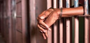 Reprises d’articles d’«Afrique Confidentielle» : un chroniqueur arrêté et déféré