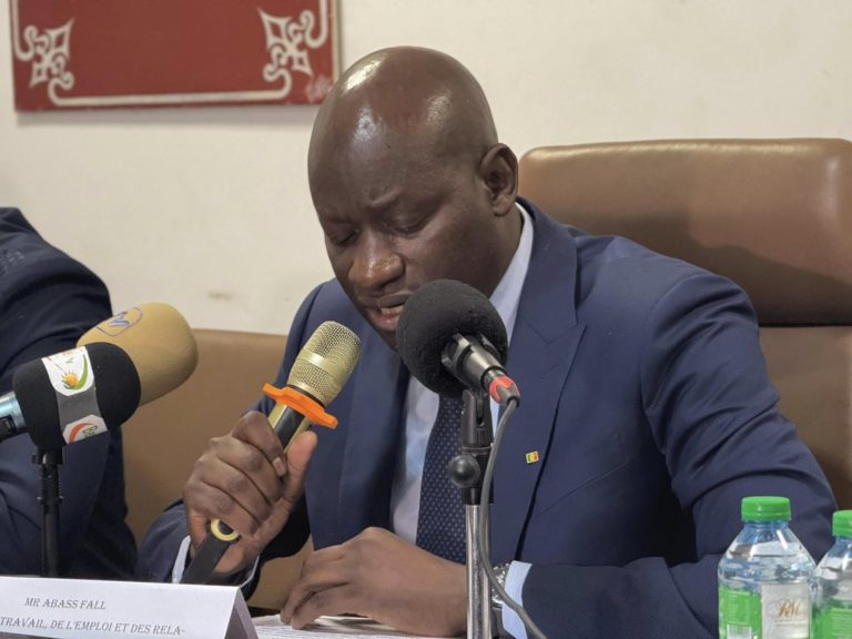 Vers un nouveau pacte national de stabilité sociale : Abass Fall lance les concertations
