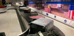 AIBD : l'incroyable affaire des 33 valises volées impliquant un homme politique guinéen