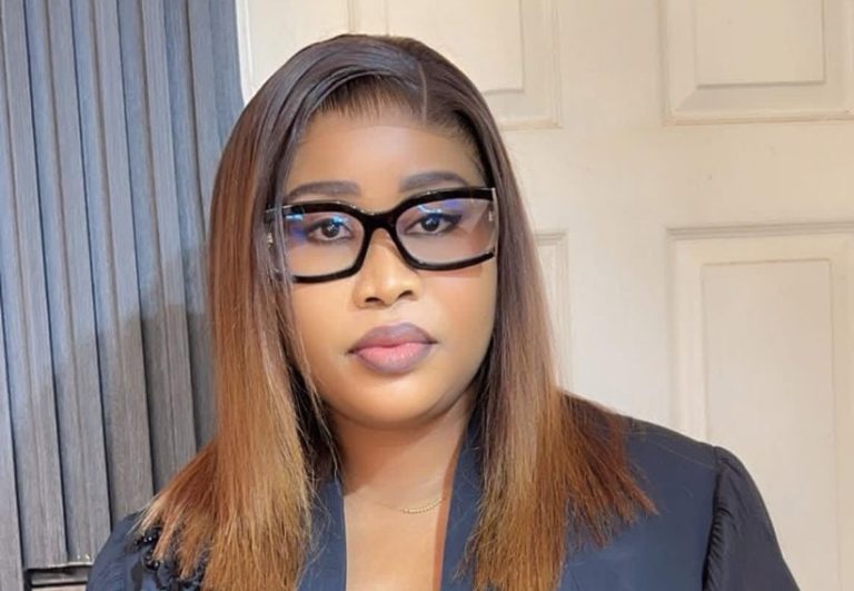Fatou Abdou Ndiaye quitte le groupe D-Media après plus de 15 ans de collaboration