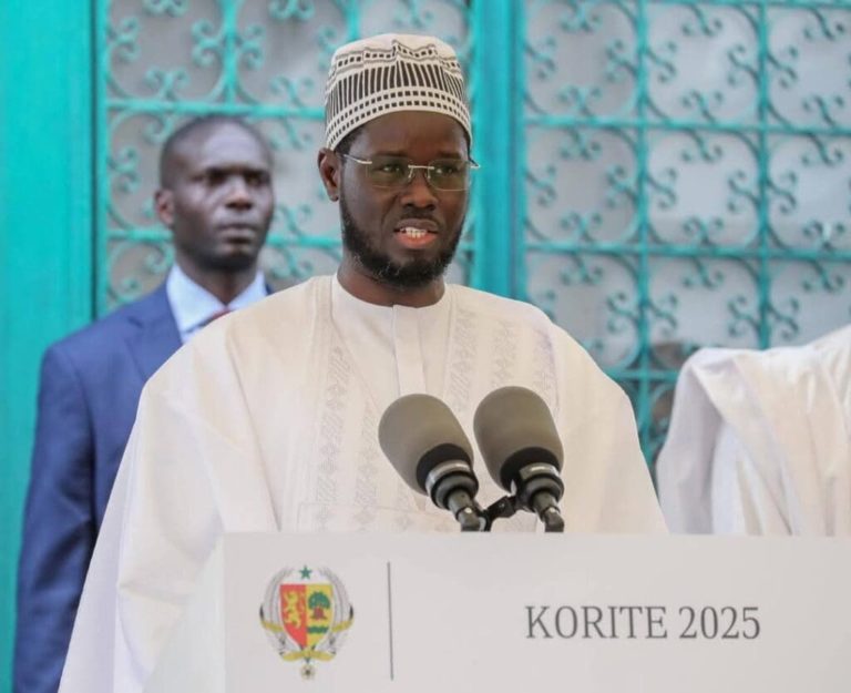 Korité 2025 : Les vœux de paix et de solidarité de Diomaye aux Sénégalais