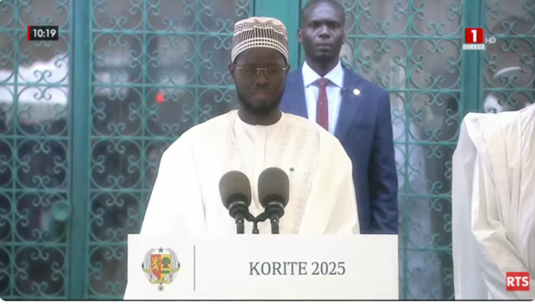Korité 2025 : Le Président Faye appelle à la solidarité et sollicite les prières des guides religieux