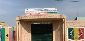 Camp pénal : la grève de la faim suspendue, mais sous réserve de...