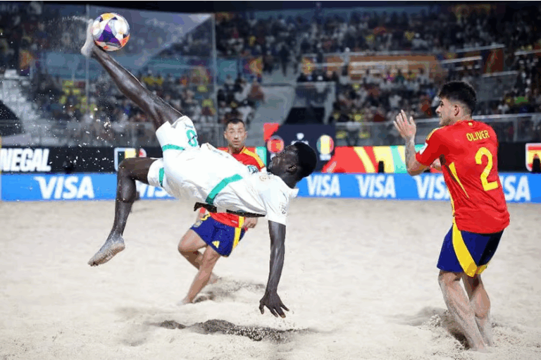 Mondial Beach Soccer 2025 : Le Sénégal lance idéalement sa campagne en battant l’Espagne (4-1)